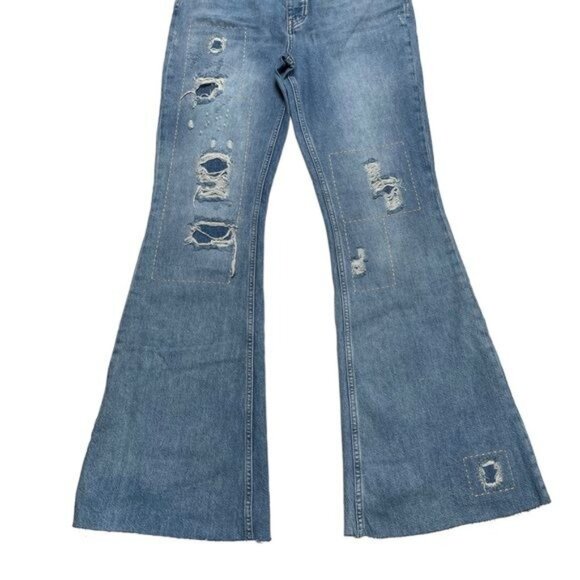 Free People Flare Jeans We The Free Distressed Jeans with Stitching Size 27 NWT - Picture 4 of 10